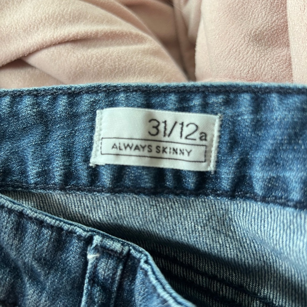 GAP Skinny Jeans - Picture 3 of 3